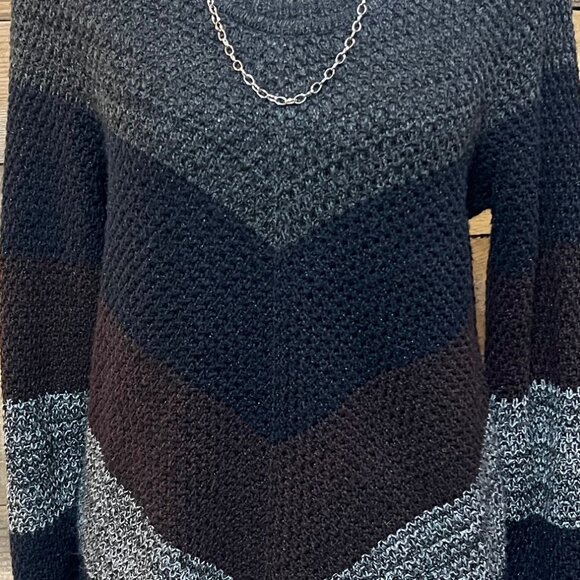 Apt. 9 Scoop Neck Long Sleeve Striped Gray Navy and Maroon Knit Sweater Medium - Picture 2 of 10